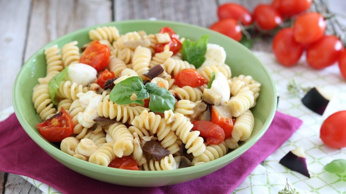 pasta-fredda-con-melanzane